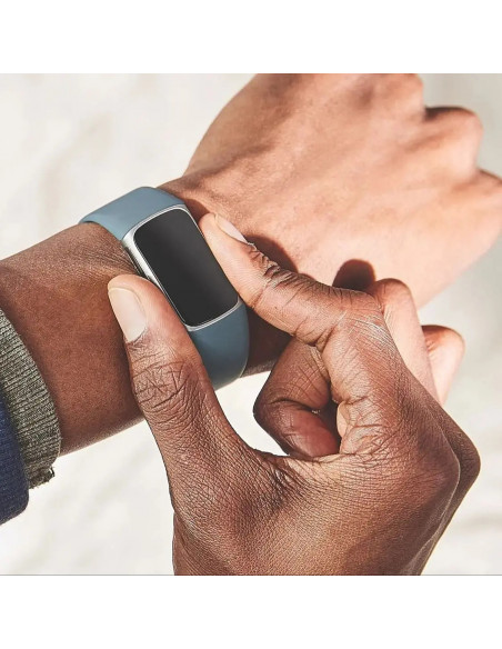 Fitbit Charge 5 Advanced Health & Fitness Tracker with Built-in GPS St